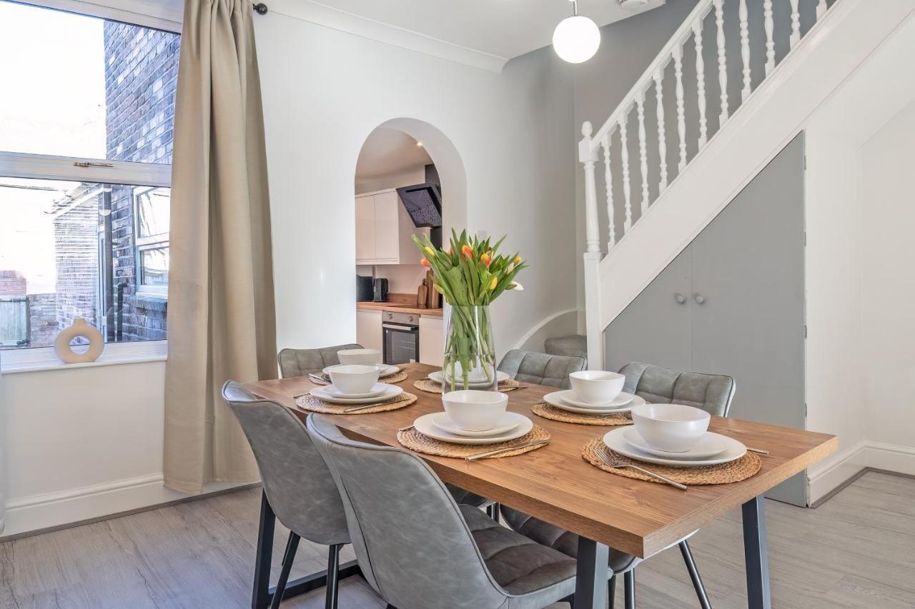 Southview Stays - Three Bedroom House Chester Eksteriør billede