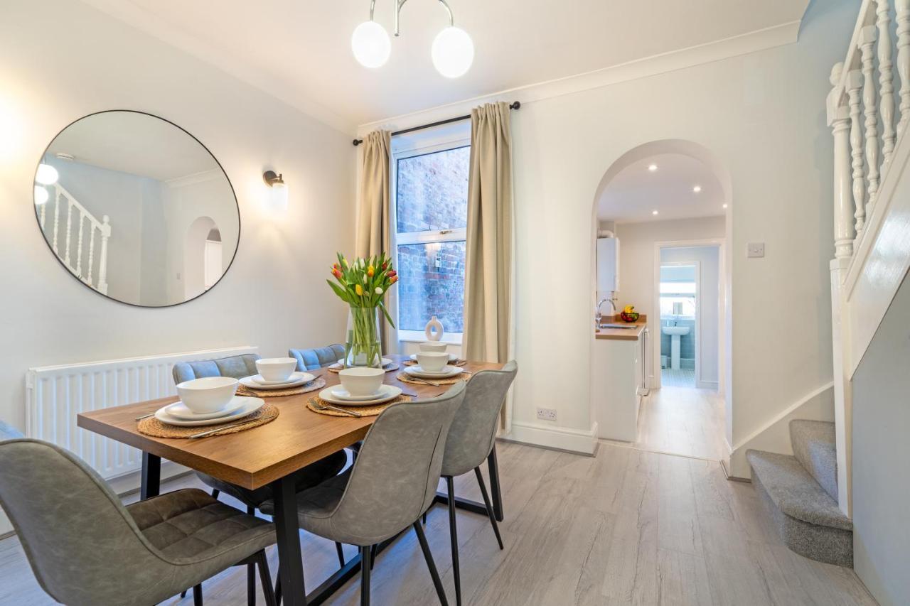 Southview Stays - Three Bedroom House Chester Eksteriør billede