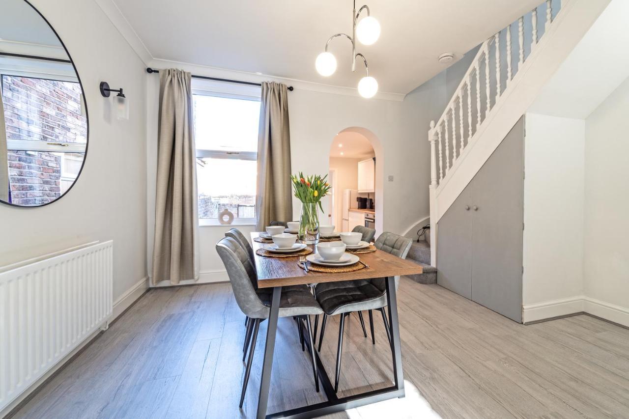 Southview Stays - Three Bedroom House Chester Eksteriør billede
