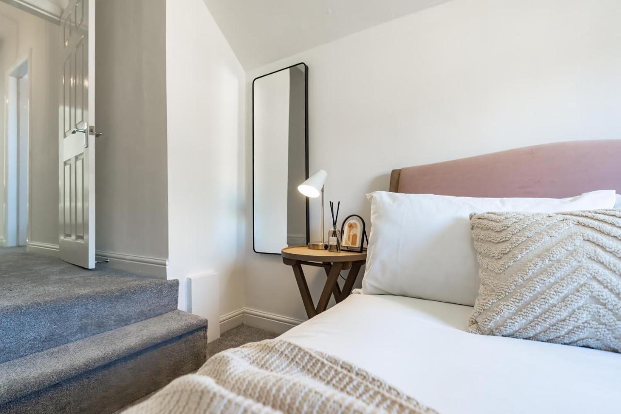 Southview Stays - Three Bedroom House Chester Eksteriør billede
